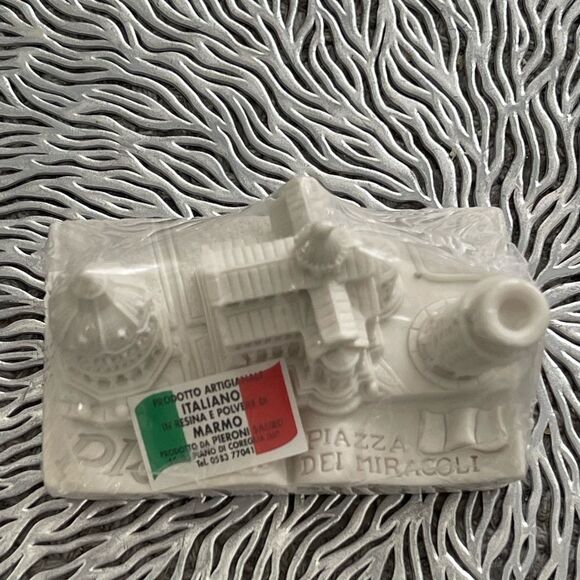 New 3D Vintage Pisa figurine. Decorative Italian figurine. Collectible. - Picture 4 of 7